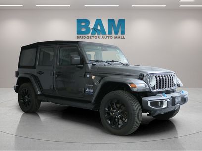 Used 2024 Jeep Wrangler Unlimited Sahara w/ Technology Group