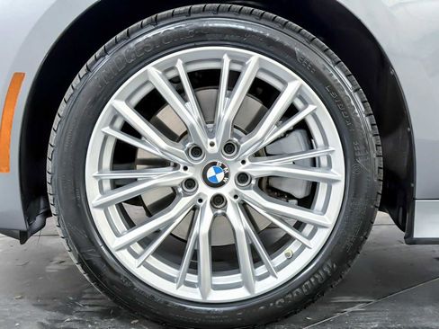 Used 2024 BMW 330i Sedan w/ Convenience Package image 26