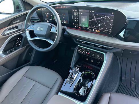 New 2025 Audi Q5 Premium Plus image 11