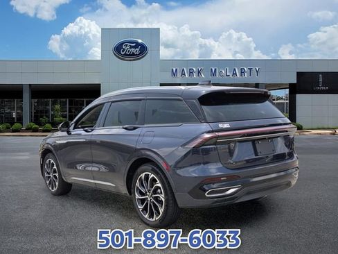 Certified 2024 Lincoln Nautilus Reserve w/ Equipment Group 203A AWD/4WD image 3