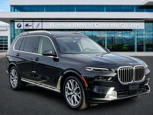 Used 2025 BMW X7 xDrive40i AWD/4WD image 1