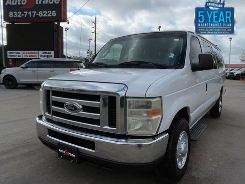 Used 2009 Ford E-350 and Econoline 350 XLT image 1