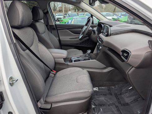 Used 2020 Hyundai Santa Fe SEL image 11