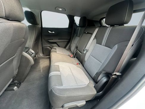 Used 2025 Chevrolet Blazer LT AWD/4WD image 13