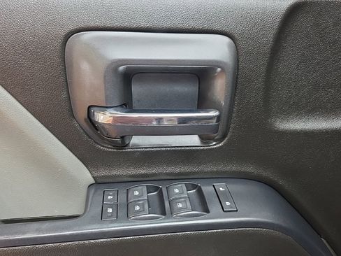 Used 2019 Chevrolet Silverado 1500 W/T AWD/4WD image 20