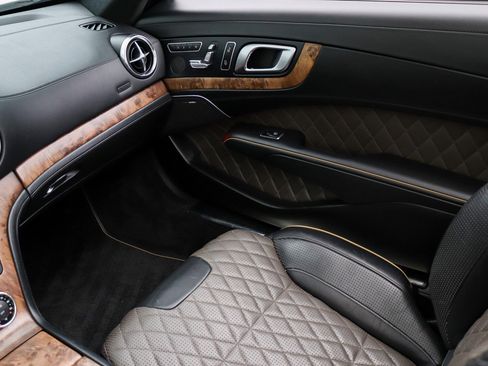 Used 2020 Mercedes-Benz SL 450 image 29