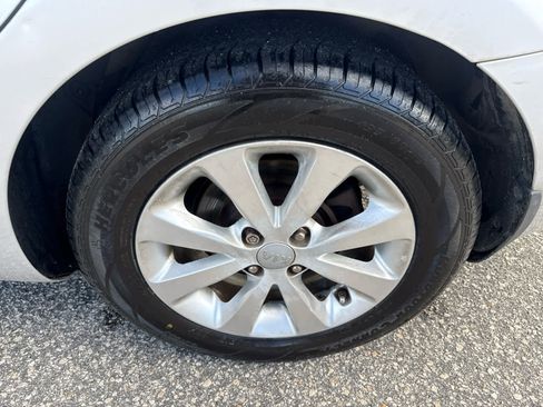 Used 2015 Kia Rio EX w/ Convenience Package image 30