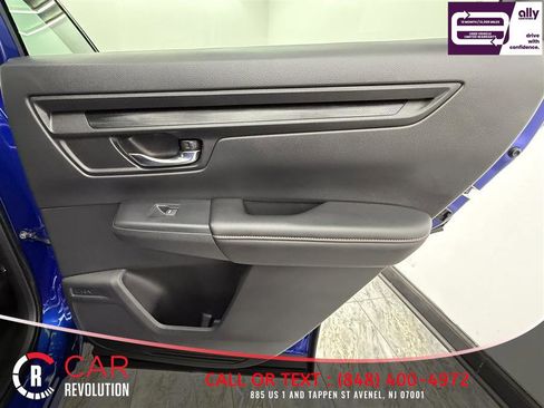 Used 2025 Honda CR-V Sport image 34