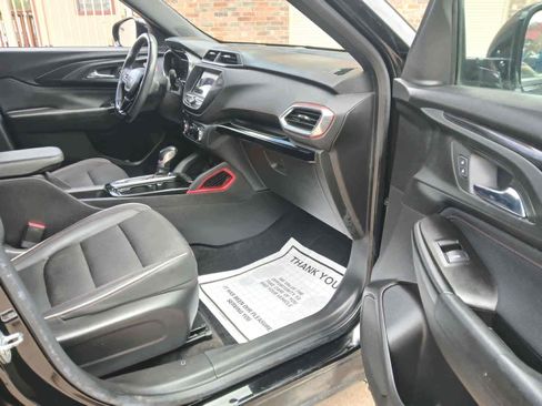 Used 2022 Chevrolet TrailBlazer RS image 10
