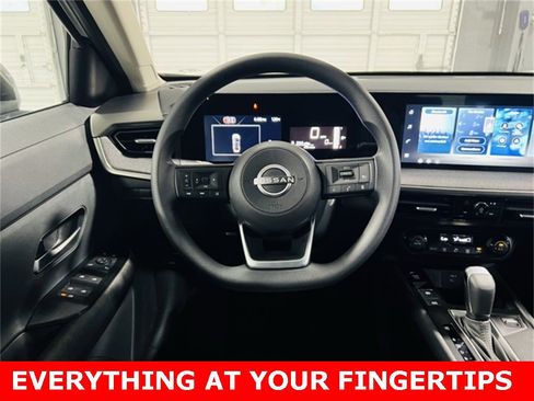 New 2026 Nissan Kicks SV image 5