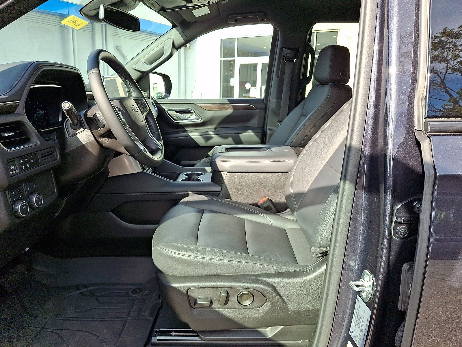 Certified 2024 Chevrolet Tahoe Z71 AWD/4WD image 16
