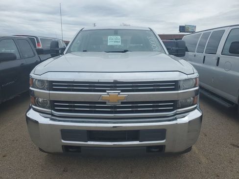 Used 2018 Chevrolet Silverado 2500 W/T w/ Snow Plow Prep Package AWD/4WD image 2