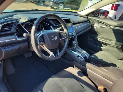 Used 2019 Honda Civic EX image 11