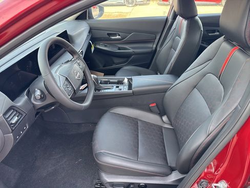 New 2026 Nissan Sentra SR image 11