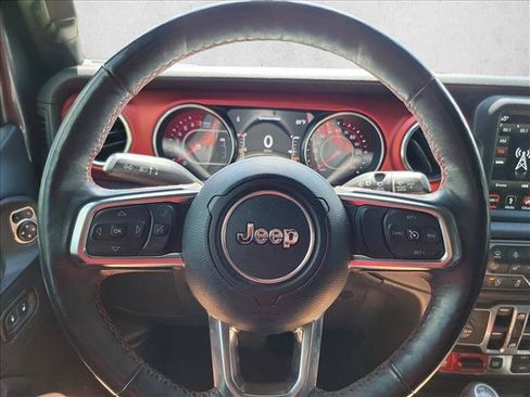 Used 2018 Jeep Wrangler Unlimited Rubicon AWD/4WD image 17