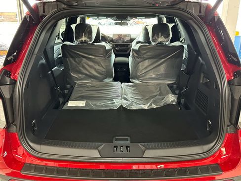 New 2026 Ford Explorer ST-Line AWD/4WD image 9