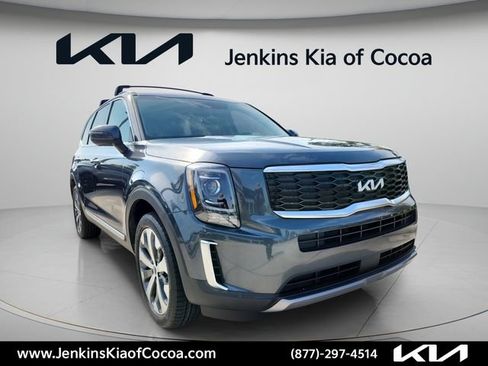 Used 2022 Kia Telluride S FWD image 2
