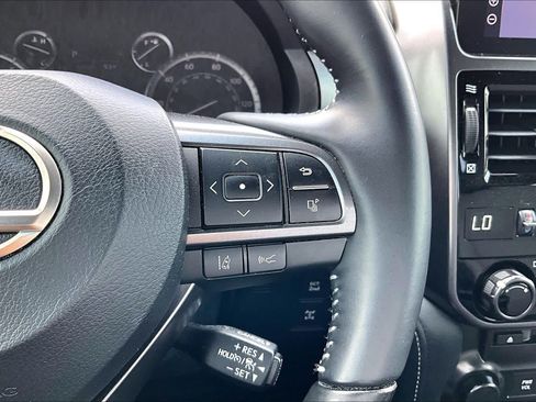 Used 2023 Lexus GX 460 w/ Black Line Special Edition AWD/4WD image 25