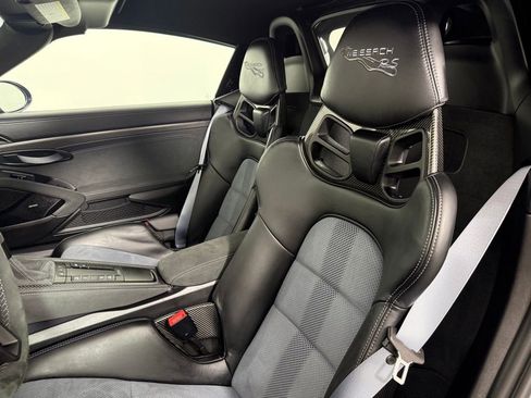 Certified 2025 Porsche 718 Boxster Spyder RS image 5