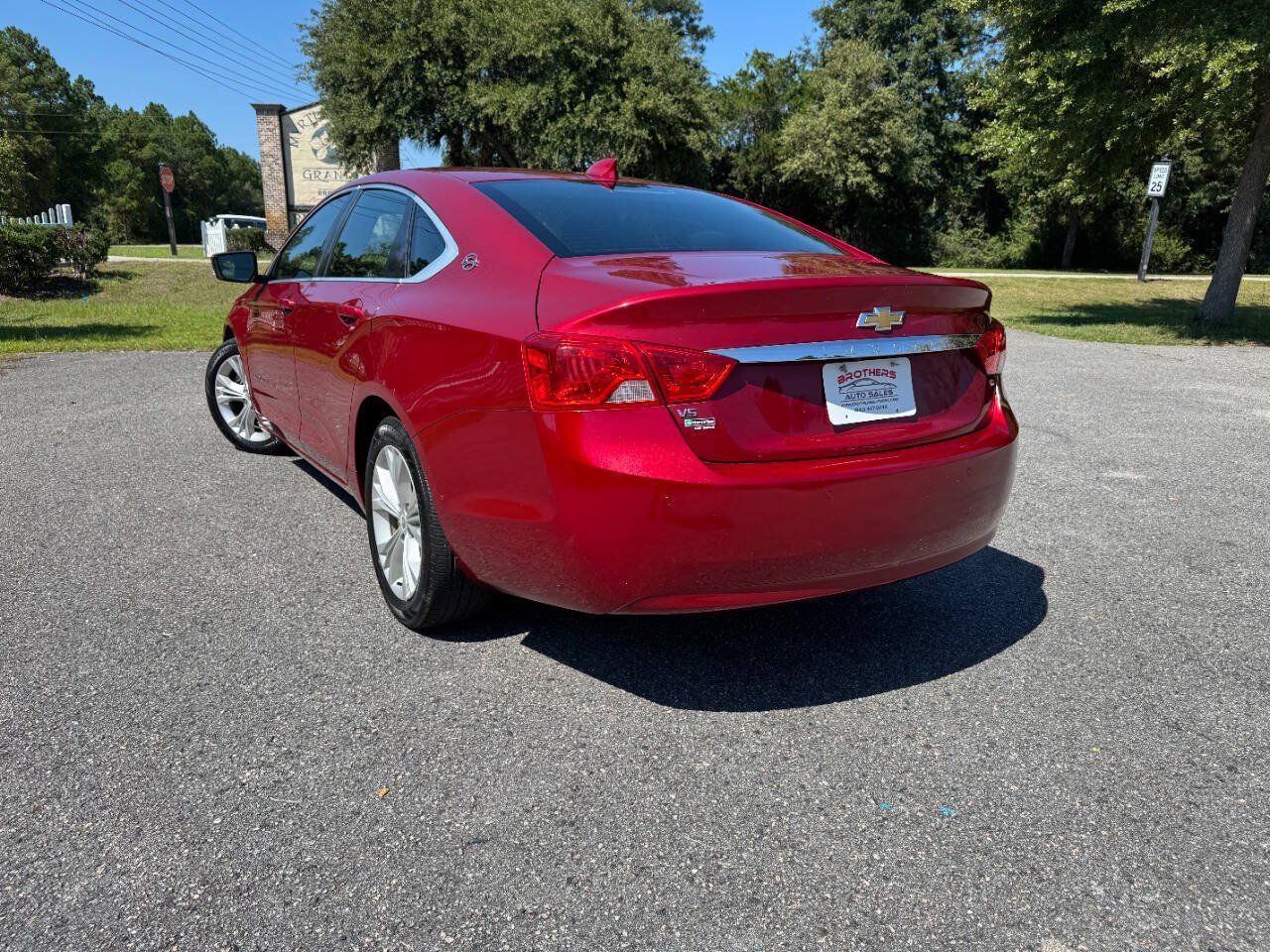 Used 2015 Chevrolet Impala LT w/ Convenience Package FWD image 32
