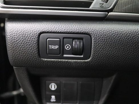Used 2018 Honda Accord Sport image 35