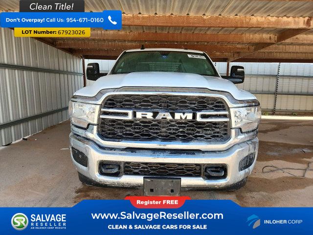 Used 2023 RAM 2500 Tradesman w/ Chrome Appearance Group AWD/4WD image 7