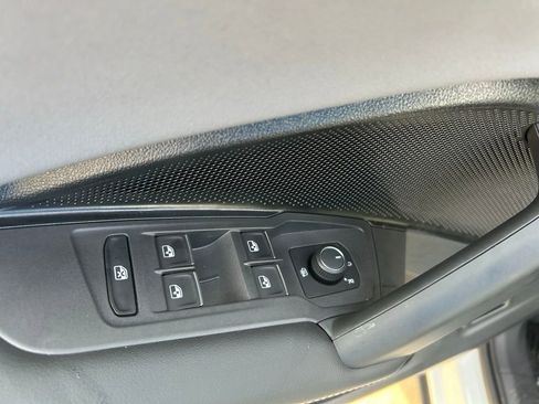 New 2026 Volkswagen Tiguan SE AWD/4WD image 51