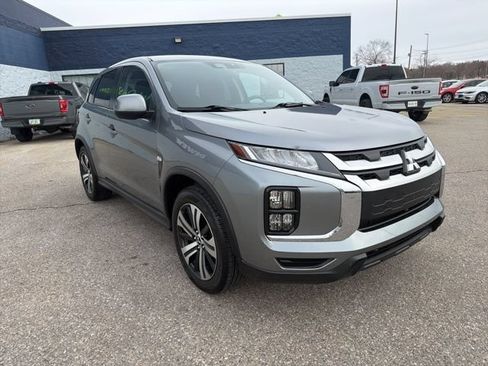 Used 2024 Mitsubishi Outlander Sport ES AWD/4WD image 8