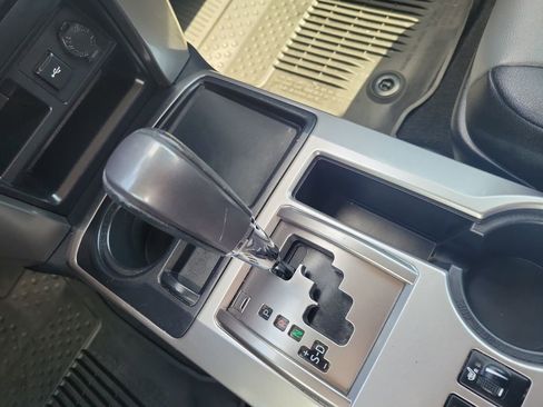 Used 2020 Toyota 4Runner SR5 Premium image 26