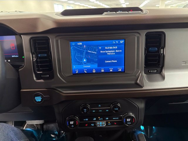 Used 2023 Ford Bronco Outer Banks AWD/4WD image 17