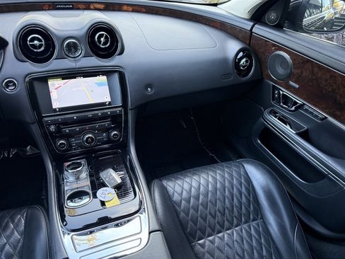 Used 2016 Jaguar XJ L Portfolio image 23