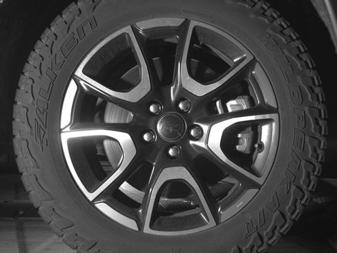 Used 2025 Jeep Compass Trailhawk AWD/4WD image 13