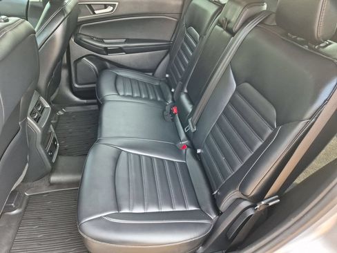 Used 2024 Ford Edge SEL w/ Convenience Package AWD/4WD image 17