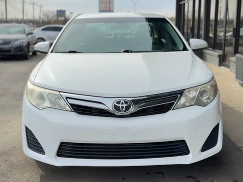 Used 2014 Toyota Camry LE FWD image 6