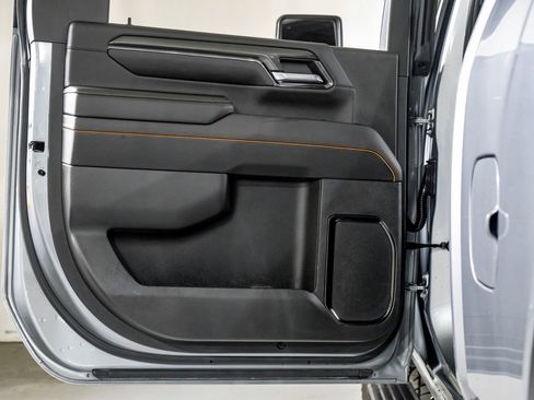 Used 2024 GMC Sierra 2500 AT4 w/ AT4 Premium Plus Package image 38