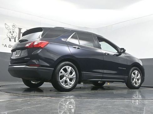 Used 2020 Chevrolet Equinox Premier image 32