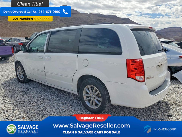 Used 2015 Dodge Grand Caravan SXT w/ Rear Park Assist Package FWD image 3