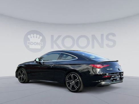 Certified 2025 Mercedes-Benz CLE 300 4MATIC Coupe image 4