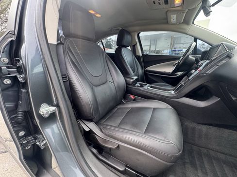 Used 2013 Chevrolet Volt Premium w/ Premium Trim Package FWD image 7