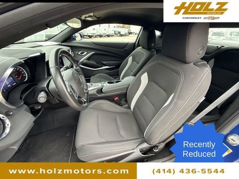 Certified 2023 Chevrolet Camaro LT w/ Technology Package image 18