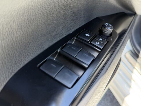 Used 2025 Toyota Camry XSE FWD image 14