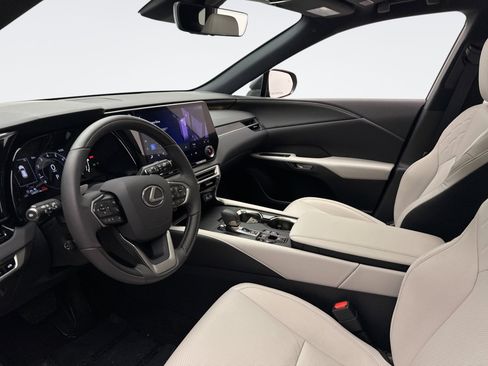 Used 2023 Lexus RX 350 Premium w/ Accessory Package (Z1) image 10