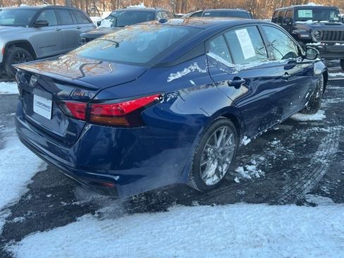 Used 2024 Nissan Altima 2.0 SR image 30