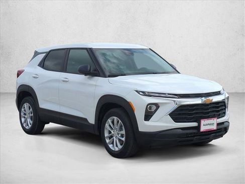 New 2026 Chevrolet TrailBlazer LS w/ LS Convenience Package FWD image 7