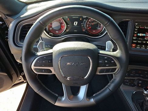 Used 2023 Dodge Challenger SRT Hellcat RWD image 17