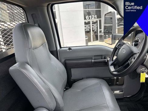 Certified 2022 Ford F650 2WD Regular Cab Super Duty image 12
