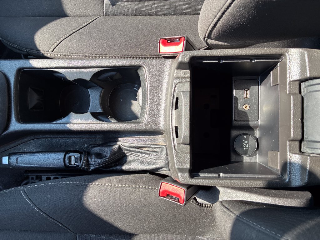 Used 2016 Ford Focus SE FWD image 23