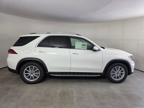 New 2026 Mercedes-Benz GLE 350 4MATIC image 3
