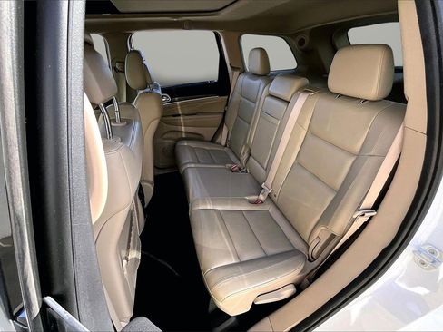 Used 2022 Jeep Grand Cherokee Limited w/ Trailer Tow Group IV image 23