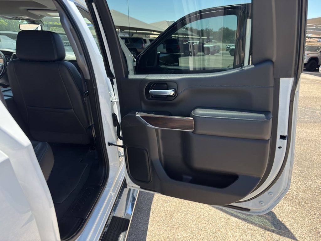 Certified 2022 GMC Sierra 1500 SLT AWD/4WD image 32